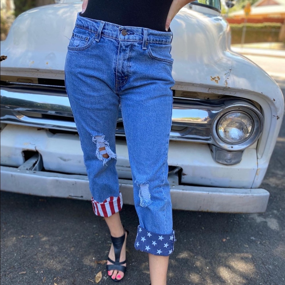 Vintage Levi’s with Stars & Stripes cropped cuffs